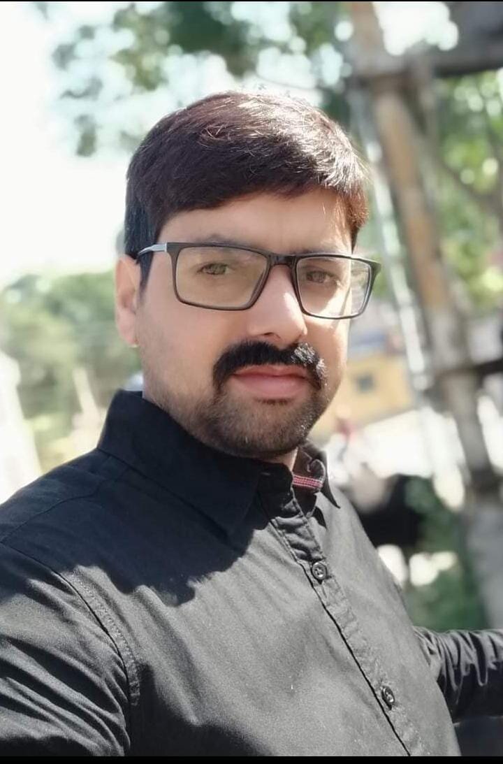 Dr Vikrant Gupta